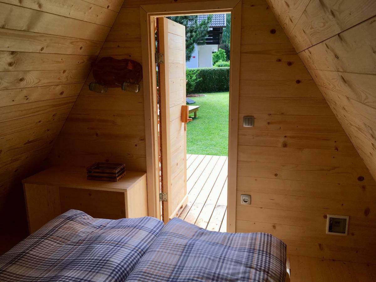 Glamping Houses J-Max Блед Екстериор снимка